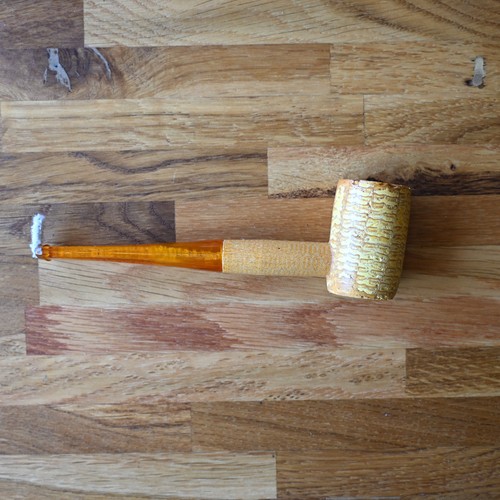 Maiskolbenpfeife corn cob - maiskolbenpfeife,